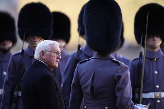 . 03 12 2025. Windsor, United Kingdom. King Charles III and Queen Camilla with the President of Germany and his wife at a ceremonial welcome at Windsor Castle on the first day of their State Visit to the United Kingdom.  xPicturexbyxxi-Imagesx xPoolx IIM-26430-0102