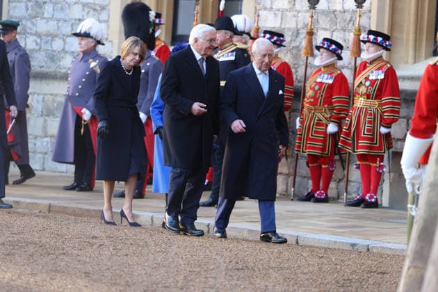 . 03 12 2025. Windsor, United Kingdom. King Charles III and Queen Camilla with the President of Germany and his wife at a ceremonial welcome at Windsor Castle on the first day of their State Visit to the United Kingdom.  xPicturexbyxxi-Imagesx xPoolx IIM-26430-0119