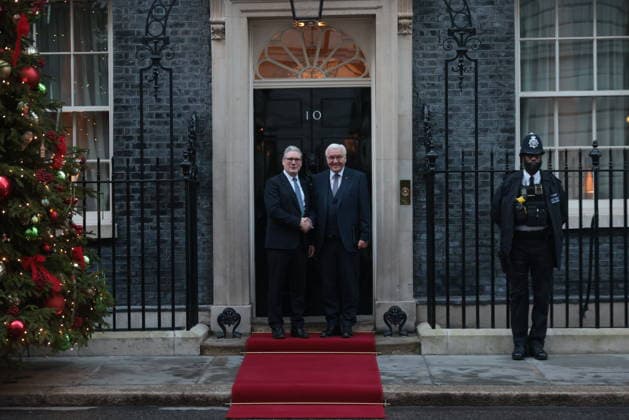 . 03 12 2025. London, United Kingdom. Keir Starmer Welcomes Frank-Walter Steinmeier to No.10. UK Prime Minister Keir Starmer greets German President, Frank-Walter Steinmeier, to Downing Street.  xMartynxWheatleyx xi-Imagesx IIM-26433-0001