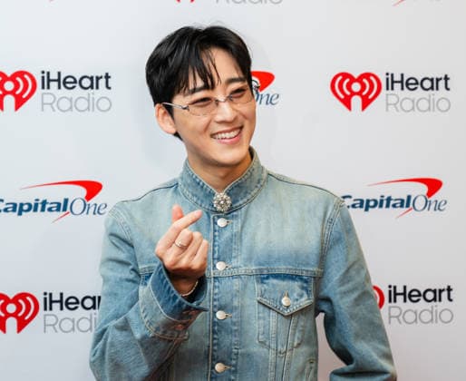 iHeartRadio 106.1 KISS FM s Jingle Ball - Arrivals Kevin Woo attends iHeartRadio 106.1 KISS FM s Jingle Ball 2025 Presented by Capital One at Dickies Arena on December 02, 2025 in Fort Worth, Texas. Forth Worth Dickies Arena Texas USA Copyright: xDarahxHubbard imageSPACEx