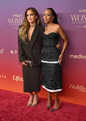 The Hollywood Reporter™s Annual Women In Entertainment Gala Jennifer Lopez and Kerry Washington arriving to The Hollywood Reporter™s Annual Women In Entertainment Gala at the Beverly Hills Hotel on December 3, 2025 in Beverly Hills, Ca. Beverly Hills Beverly Hills Hotel California USA Copyright: xLisaxOConnor xAFF-USA.COMx