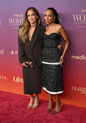 The Hollywood Reporter™s Annual Women In Entertainment Gala Jennifer Lopez and Kerry Washington arriving to The Hollywood Reporter™s Annual Women In Entertainment Gala at the Beverly Hills Hotel on December 3, 2025 in Beverly Hills, Ca. Beverly Hills Beverly Hills Hotel California USA Copyright: xLisaxOConnor xAFF-USA.COMx