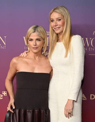The Hollywood Reporter™s Annual Women In Entertainment Gala Selma Blair and Gwyneth Paltrow arriving to The Hollywood Reporter™s Annual Women In Entertainment Gala at the Beverly Hills Hotel on December 3, 2025 in Beverly Hills, Ca. Beverly Hills Beverly Hills Hotel California USA Copyright: xLisaxOConnor xAFF-USA.COMx