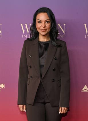 The Hollywood Reporter™s Annual Women In Entertainment Gala Nicole Brown arriving to The Hollywood Reporter™s Annual Women In Entertainment Gala at the Beverly Hills Hotel on December 3, 2025 in Beverly Hills, Ca. Beverly Hills Beverly Hills Hotel California USA Copyright: xLisaxOConnor xAFF-USA.COMx