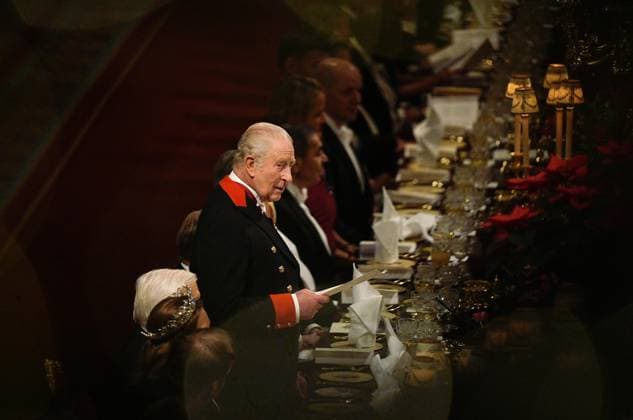 Frank-Walter Steinmeier s state visit to the UK King Charles III speaking during the state banquet for the German President Frank-Walter Steinmeier and his wife Elke Budenbender, at Windsor Castle, Berkshire, on day one of their state visit to the UK. Picture date: Wednesday December 3, 2025., Credit:Aaron Chown Avalon UK, Windsor  Copyright: xAaronxChownx xAvalonx 1056322034