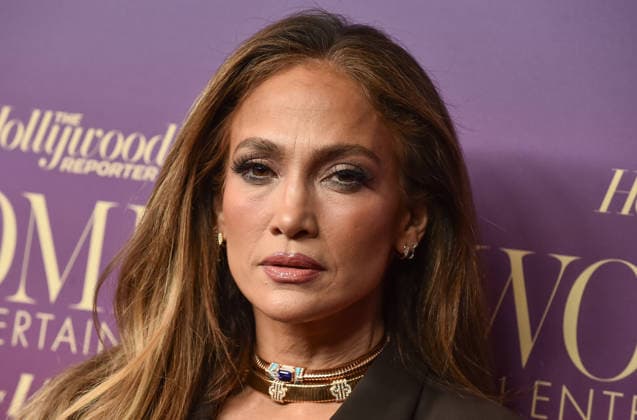 The Hollywood Reporter™s Annual Women In Entertainment Gala Jennifer Lopez arriving to The Hollywood Reporter™s Annual Women In Entertainment Gala at the Beverly Hills Hotel on December 3, 2025 in Beverly Hills, Ca. Beverly Hills Beverly Hills Hotel California USA Copyright: xLisaxOConnor xAFF-USA.COMx