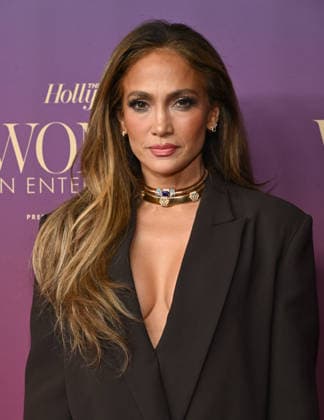 The Hollywood Reporter™s Annual Women In Entertainment Gala Jennifer Lopez arriving to The Hollywood Reporter™s Annual Women In Entertainment Gala at the Beverly Hills Hotel on December 3, 2025 in Beverly Hills, Ca. Beverly Hills Beverly Hills Hotel California USA Copyright: xLisaxOConnor xAFF-USA.COMx