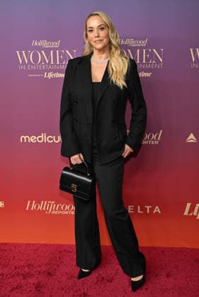 The Hollywood Reporter™s Annual Women In Entertainment Gala Elizabeth Berkley arriving to The Hollywood Reporter™s Annual Women In Entertainment Gala at the Beverly Hills Hotel on December 3, 2025 in Beverly Hills, Ca. Beverly Hills Beverly Hills Hotel California USA Copyright: xLisaxOConnor xAFF-USA.COMx