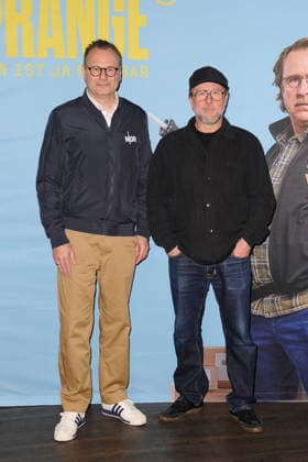Hendrik Lünenborg Director of NDR and Bjarne Mädel Photo session before the cinema preview of the NDR comedy Prange Man ist ja Nachbar at the UCI Kino Mundsburg in Hamburg Hamburg, 03 12 2025 Please caption IMAGO Michael Wigglesworth