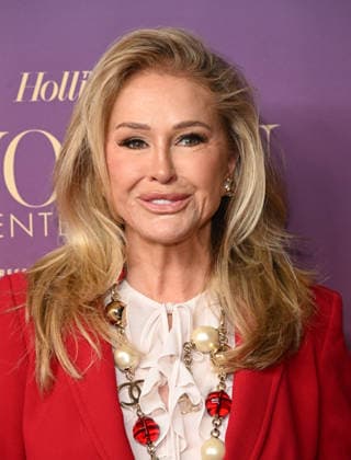 The Hollywood Reporter™s Annual Women In Entertainment Gala Kathy Hilton arriving to The Hollywood Reporter™s Annual Women In Entertainment Gala at the Beverly Hills Hotel on December 3, 2025 in Beverly Hills, Ca. Beverly Hills Beverly Hills Hotel California USA Copyright: xLisaxOConnor xAFF-USA.COMx