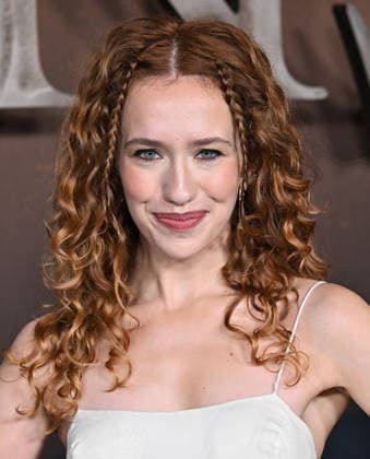 ˜The Abandons™ Premiere Hannah Forest Briand arriving to Netflix™s The Abandons™ premiere held at the Netflix Tudum Theater on December 3, 2025 in Hollywood, Ca. Hollywood Netflix Tudum Theater California USA Copyright: xStarbuck AFF-USA.COMx