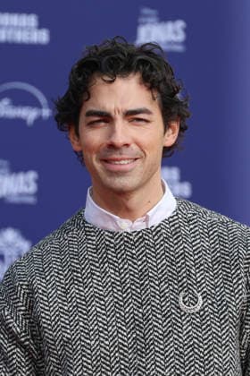 December 3, 2025, Los Angeles, California, USA: Joe Jonas at a ceremony honoring the Jonas Brothers with hand and foot prints at the TCL Chinese Theatre IMAX. Los Angeles USA - ZUMAg107 20251203_zep_g107_042 Copyright: xNinaxPrommerx