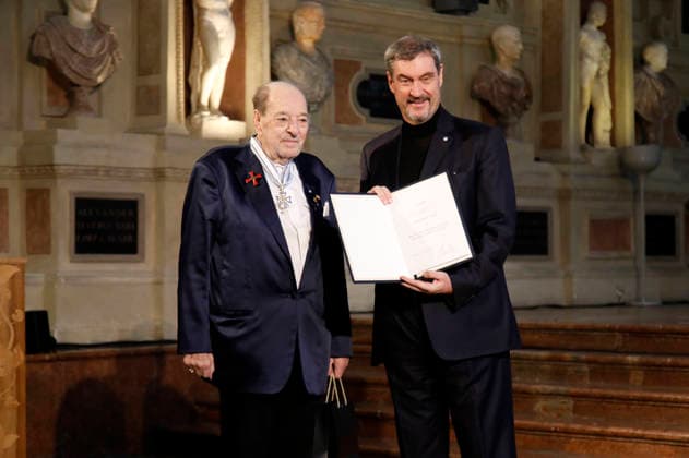 Ralph Siegel and Markus Söder at the award ceremony for the Bavarian Maximilian Order by the Minister President of the Free State of Bavaria in the Antiquarium of the Munich Residence Munich, 03 12 2025 Foto:xAgenturxWehnertx xGränzdörferx xFuturexImagex ordensverleihung_5208