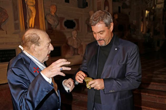 Ralph Siegel and Markus Söder at the award ceremony for the Bavarian Maximilian Order by the Minister President of the Free State of Bavaria in the Antiquarium of the Munich Residence Munich, 03 12 2025 Foto:xAgenturxWehnertx xGränzdörferx xFuturexImagex ordensverleihung_5222