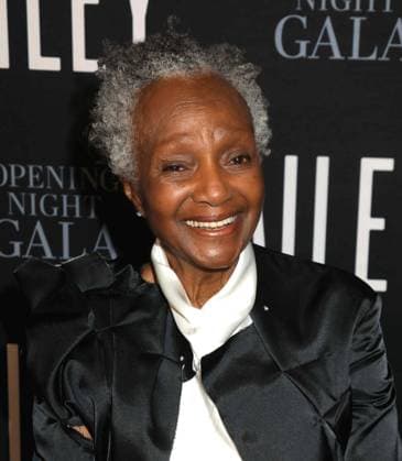 December 3, 2025, New York, New York, USA: SYLVIA WATERS seen during the red carpet arrivals for the 2025 Alvin Ailey American Dance TheaterÃ¢â‚¬â ¢s Opening Night Gala held New York CIty Center. New York USA - ZUMAk03_ 20251203_zaf_k03_054 Copyright: xNancyxKaszermanx