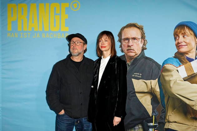 Bjarne Mädel and Katharina Marie Schubert at the preview of the NDR comedy Prange Man ist ja Nachbar at UCI Mundsburg, Hamburg, 03 12 2025 Foto:xC.xTamckex xFuturexImagex prange_5220