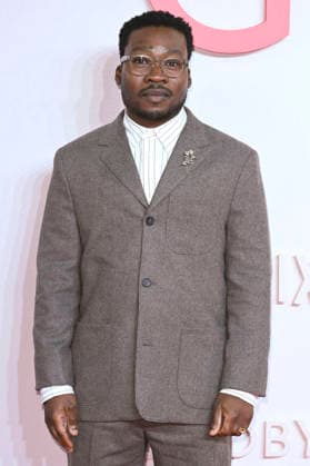 Fisayo Akinade at the world premiere of the movie Goodbye June at Curzon Mayfair London, 03 12 2025 Foto:xS.xVasx xFuturexImagex june_5202