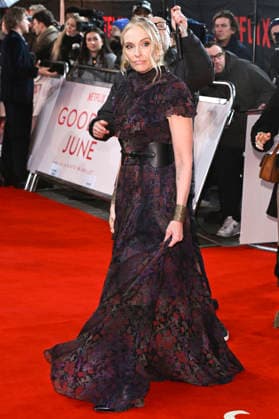 Toni Collette at the world premiere of the movie Goodbye June at Curzon Mayfair London, 03 12 2025 Foto:xS.xVasx xFuturexImagex june_5246