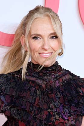 Toni Collette at the world premiere of the movie Goodbye June at Curzon Mayfair London, 03 12 2025 Foto:xS.xVasx xFuturexImagex june_5257