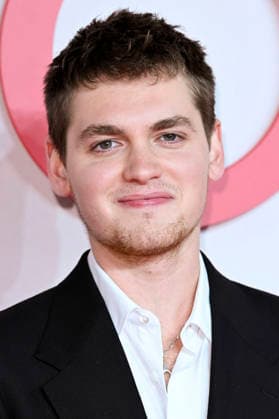Joe Anders at the world premiere of the movie Goodbye June at Curzon Mayfair London, 03 12 2025 Foto:xS.xVasx xFuturexImagex june_5293