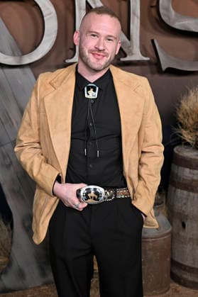 Jonathan Eliot Koensgen at the premiere of the Netflix series The Abandons at the Netflix Tudum Theater Los Angeles, 03 12 2025 Foto:xD.xStarbuckx xFuturexImagex abandons_5297