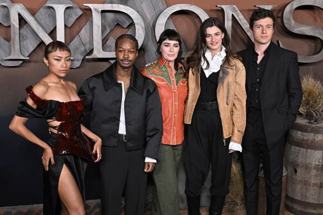 Natalia del Riego, Lamar Johnson, Lena Headey, Diana Silvers and Nick Robinson at the premiere of the Netflix series The Abandons at the Netflix Tudum Theater Los Angeles, 03 12 2025 Foto:xD.xStarbuckx xFuturexImagex abandons_5337