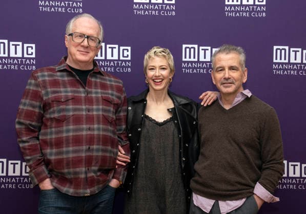 December 4, 2025, New York, Ny, United States: Tracy Letts, Carrie Coon and David Cromer attend the press event of the new production Bug . Held at Manhattan Theatre Club Studios in New York. Zuma Press December 4, 2025. New York United States - ZUMAp281 20251204_zea_p281_025 Copyright: xPhotoxImagexPressx
