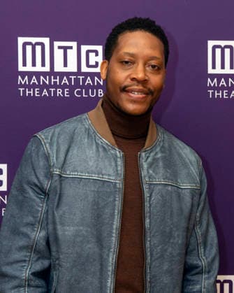 December 4, 2025, New York, Ny, United States: Namir Smallwood attends the press event of the new production Bug . Held at Manhattan Theatre Club Studios in New York. Zuma Press December 4, 2025. New York United States - ZUMAp281 20251204_zea_p281_029 Copyright: xPhotoxImagexPressx