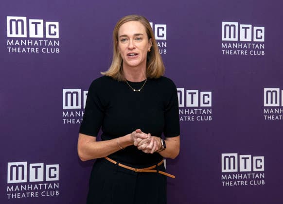December 4, 2025, New York, Ny, United States: Nicki Hunter attends the press event of the new production Bug . Held at Manhattan Theatre Club Studios in New York. Zuma Press December 4, 2025. New York United States - ZUMAp281 20251204_zea_p281_031 Copyright: xPhotoxImagexPressx
