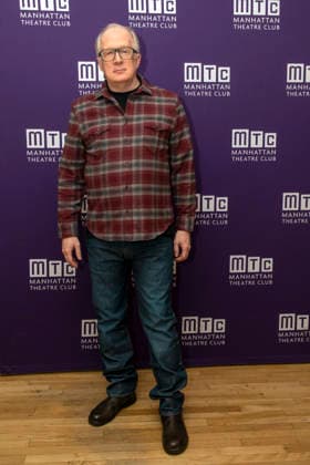 December 4, 2025, New York, Ny, United States: Tracy Letts attends the press event of the new production Bug . Held at Manhattan Theatre Club Studios in New York. Zuma Press December 4, 2025. New York United States - ZUMAp281 20251204_zea_p281_038 Copyright: xPhotoxImagexPressx