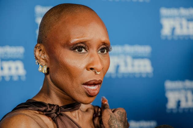 December 4, 2025, Santa Barbara, Ca, USA: Cynthia Erivo being interviewed on the Red Carpet at the oceanfront Ritz Carton Bacara resort for the Santa Barbara International Film Festival (SBIFF) fundraiser where she will be receiving the prestigious Kirk Douglas Award. Santa Barbara USA - ZUMAk144 20251204_znp_k144_037 Copyright: xAmyxKatzx