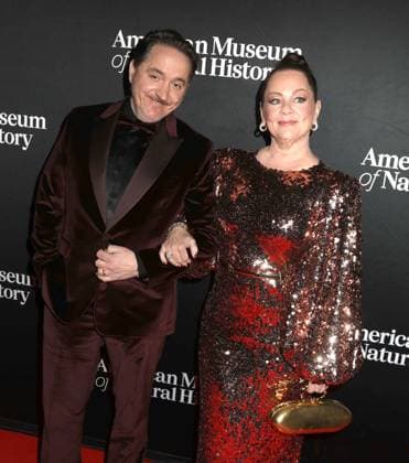 December 4, 2025, New York, New York, USA: Actors MELISSA MCCARTHY and her husband BEN FALCONE seen during the red carpet arrivals for American Museum of Natural History Ã¢â‚¬ËœThe Museum GalaÃ¢â‚¬â ¢ 2025 held at AMNH. New York USA - ZUMAk03_ 20251204_zaf_k03_157 Copyright: xNancyxKaszermanx