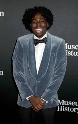 December 4, 2025, New York, New York, USA: SNL cast KAM PATTERSON seen during the red carpet arrivals for American Museum of Natural History Ã¢â‚¬ËœThe Museum GalaÃ¢â‚¬â ¢ 2025 held at AMNH. New York USA - ZUMAk03_ 20251204_zaf_k03_063 Copyright: xNancyxKaszermanx