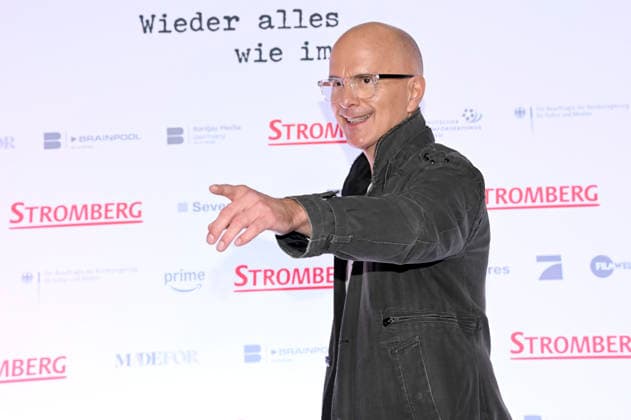 Christoph Maria Herbst at the fan premiere of the movie Stromberg Again everything as usual at the Cinedom Cologne, 04 12 2025 Foto:xC.xAdolph xFuturexImagex stromberg_koeln_5231