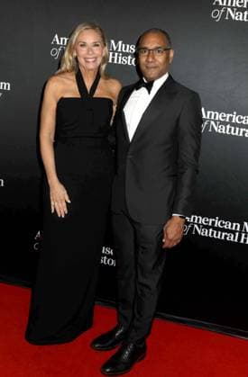 December 4, 2025, New York, New York, USA: Actor LEANNE MORGAN and President of the American Museum of Natural History SEAN M. DECATUR seen during the red carpet arrivals for American Museum of Natural History Ã¢â‚¬ËœThe Museum GalaÃ¢â‚¬â ¢ 2025 held at AMNH. New York USA - ZUMAk03_ 20251204_zaf_k03_008 Copyright: xNancyxKaszermanx