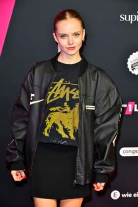 ABBbielefeld Paula Hartmann singer as a guest on the red carpet at the WDR Music Award 1 Live Krone at the Lokschuppen Bielefeld on 04 12 2025 NRW Germany