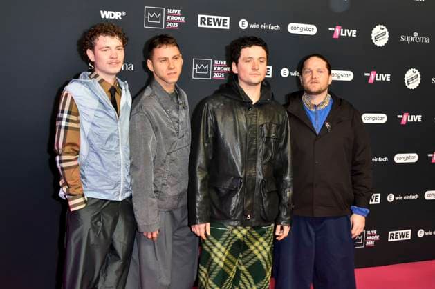 ABBbielefeld Province , Vincent Waizenegger, Moritz Bösing,Robin Schmid, Leon Sennewald Saenger as guests on the red carpet at the WDR Music Prize 1 Live Krone award ceremony at the Lokschuppen Bielefeld on 04 12 2025 NRW Germany