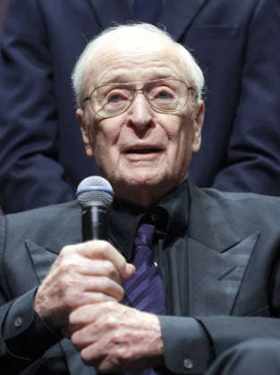 Red Sea Film Festival Opening Ceremony - Jeddah Michael Caine speaks to the audience after receiving a honorary award during the opening ceremony of the 5th edition of the Red Sea Film Festival in Jeddah, Saudi Arabia, on December 4, 2025. Photo by Balkis Press ABACAPRESS.COM Jeddah Saudi Arabia  Copyright: xBalkisxPress ABACAx