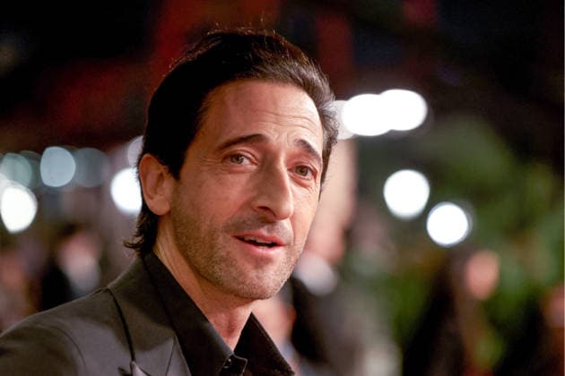 Red Sea Film Festival Opening Ceremony - Jeddah Adrien Brody poses on the red carpet during the opening ceremony of the 5th edition of the Red Sea Film Festival in Jeddah, Saudi Arabia, on December 4, 2025. Photo by Balkis Press ABACAPRESS.COM Jeddah Saudi Arabia  Copyright: xBalkisxPress ABACAx