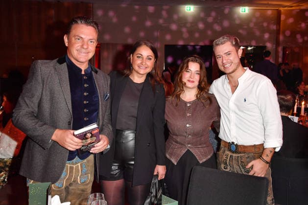 Stefan Mross with partner Eva Luginger, Ronja Forcher and Max Weidner at the 2 Kindeswohl Berlin Charity Gala 2025 at the Hotel Pullman Berlin Schweizerhof in Berlin 04 12 2025