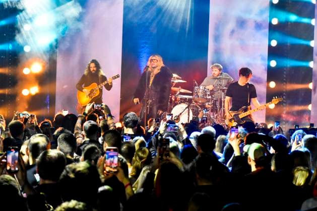 ABBbielefeld Tokio Hotel, Bill Kaulitz ,Tom Kaulitz, Georg Listing, Gustav Schäfer on the show Behne at the award ceremony of the WDR Music Prize 1 Live Krone in the Lokschuppen Bielefeld on 04 12 2025 NRW Germany