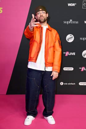 Fayan at the 26 award ceremony of the 1Live Krone 2025 in the Lokschuppen Bielefeld, 04 12 2025 geislerfp_krone2025_5519