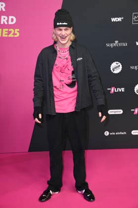 Noah Kraus at the 26 award ceremony of the 1Live Krone 2025 in the Lokschuppen Bielefeld, 04 12 2025 geislerfp_krone2025_5535