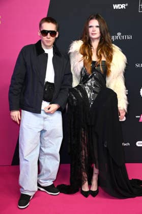 Filow and Ikkimel at the 26 award ceremony of the 1Live Krone 2025 in the Lokschuppen Bielefeld, 04 12 2025 geislerfp_krone2025_5588