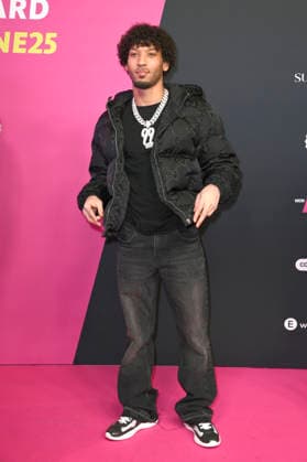 Jazeek at the 26 award ceremony of the 1Live Krone 2025 in the Lokschuppen Bielefeld, 04 12 2025 geislerfp_krone2025_5664