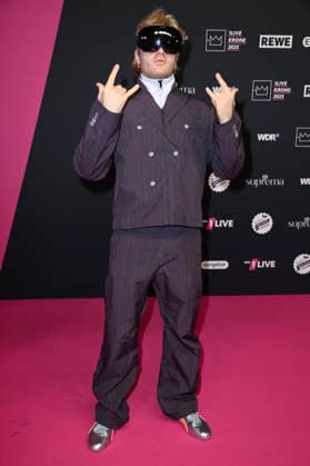 Ski Aggu at the 26 award ceremony of the 1Live Krone 2025 in the Lokschuppen Bielefeld, 04 12 2025 geislerfp_krone2025_5934