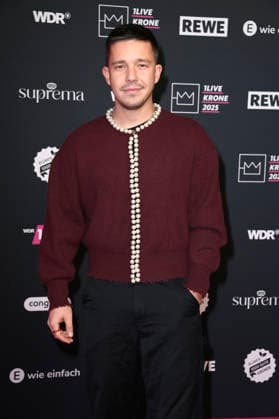 Nico Santos at the 26 award ceremony of the 1Live Krone 2025 in the Lokschuppen Bielefeld, 04 12 2025 geislerfp_krone2025_5947