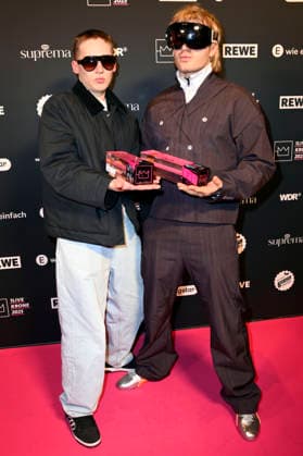 Filow and Ski Aggu at the 26 award ceremony of the 1Live Krone 2025 in the Lokschuppen Bielefeld, 04 12 2025 geislerfp_krone2025_6063