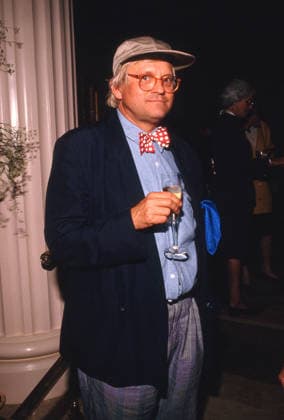 BEVERLY HILLS, CA - SEPTEMBER 25: Artist David Hockney attends Christie s Auction House Hosts a Cocktail Reception to Preview Its Art Auction of Billy Wilder s Art Collection on September 25, 1989 at the Beverly Hills Hotel in Beverly Hills, California. Copyright: xRalphxDominguez MediaPunchx