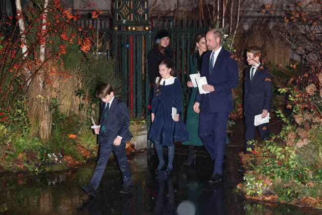 . 05 12 2025. London, United Kingdom. Prince William , Kate Middleton , Prince George , Princess Charlotte and Prince Louis leaving the Together at Christmas carol service at Westminster Abbey in London.  xStephenxLockx xi-Imagesx IIM-26438-0021